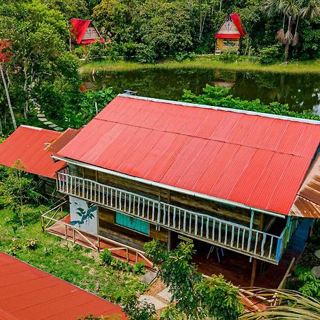 איקיטוס Purachata Ecolodge מראה חיצוני תמונה
