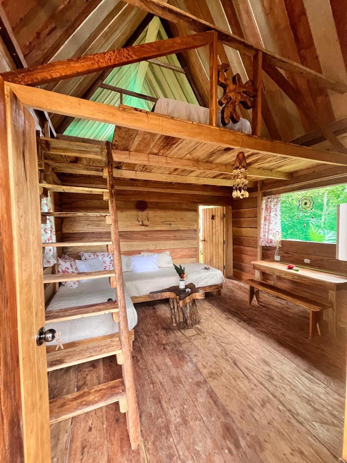 איקיטוס Purachata Ecolodge מראה חיצוני תמונה