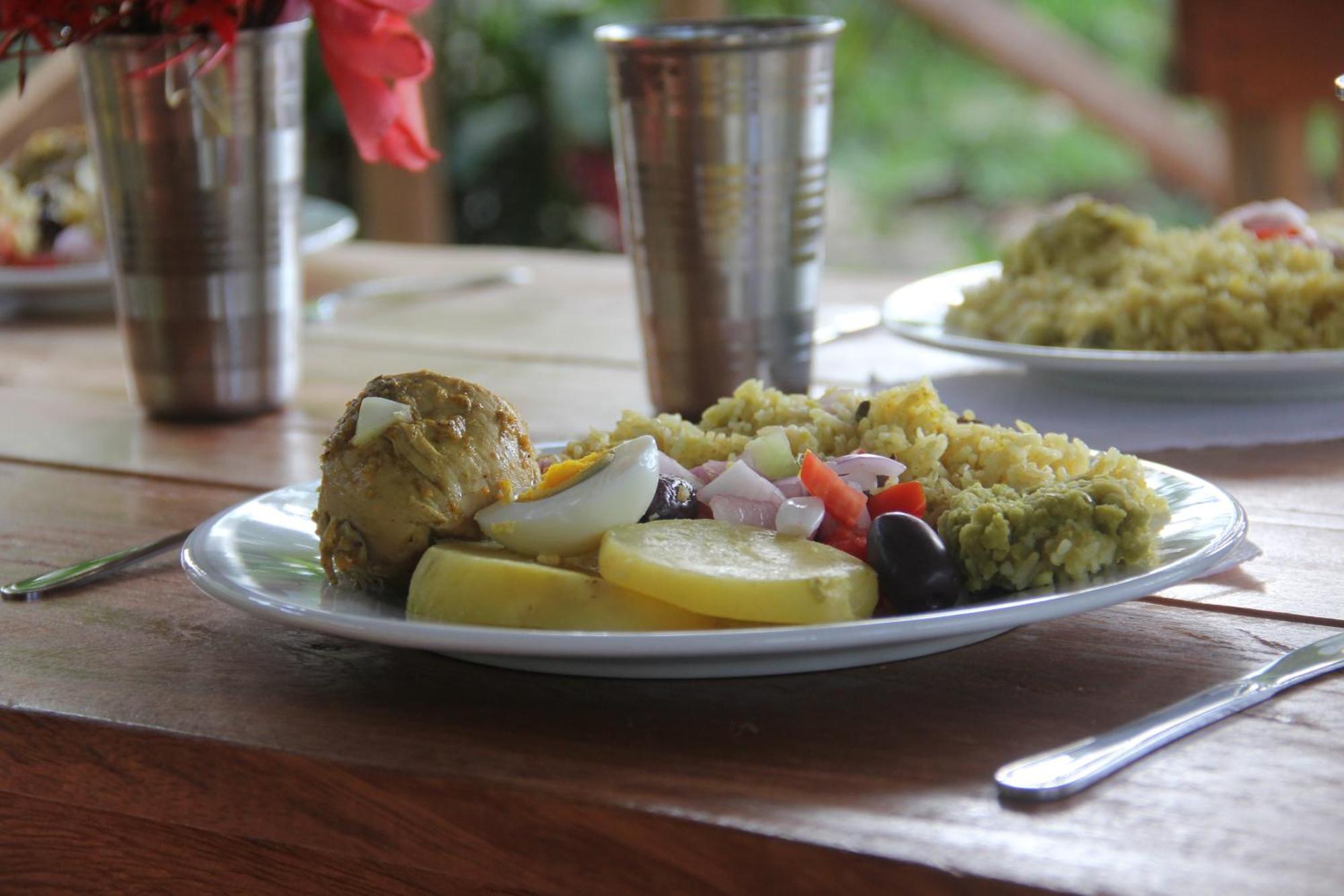 איקיטוס Purachata Ecolodge מראה חיצוני תמונה