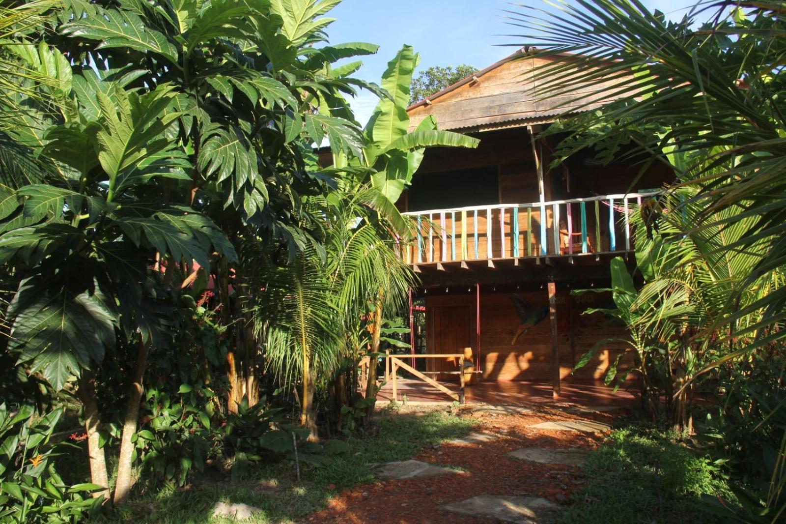 איקיטוס Purachata Ecolodge מראה חיצוני תמונה