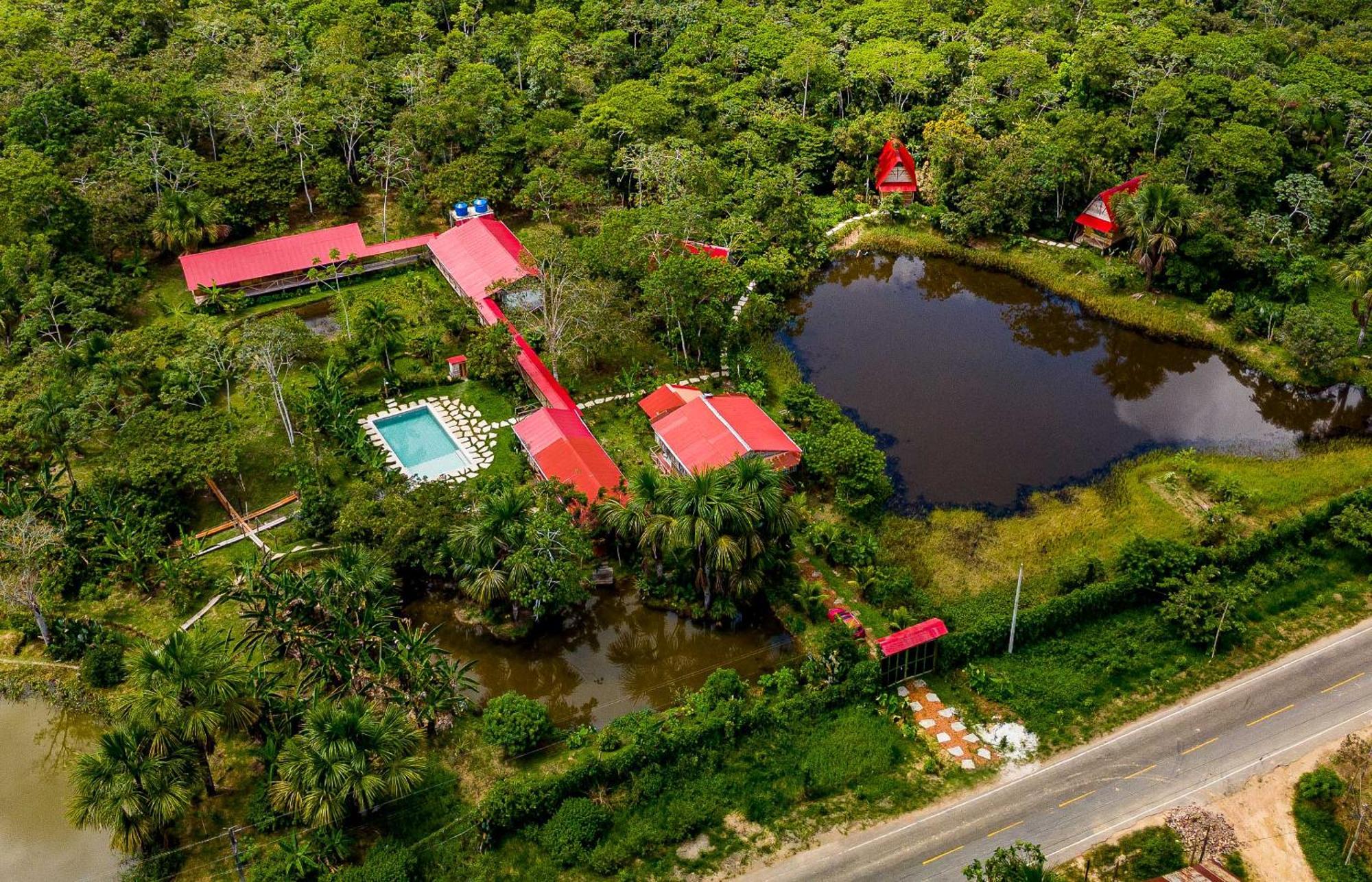 איקיטוס Purachata Ecolodge מראה חיצוני תמונה